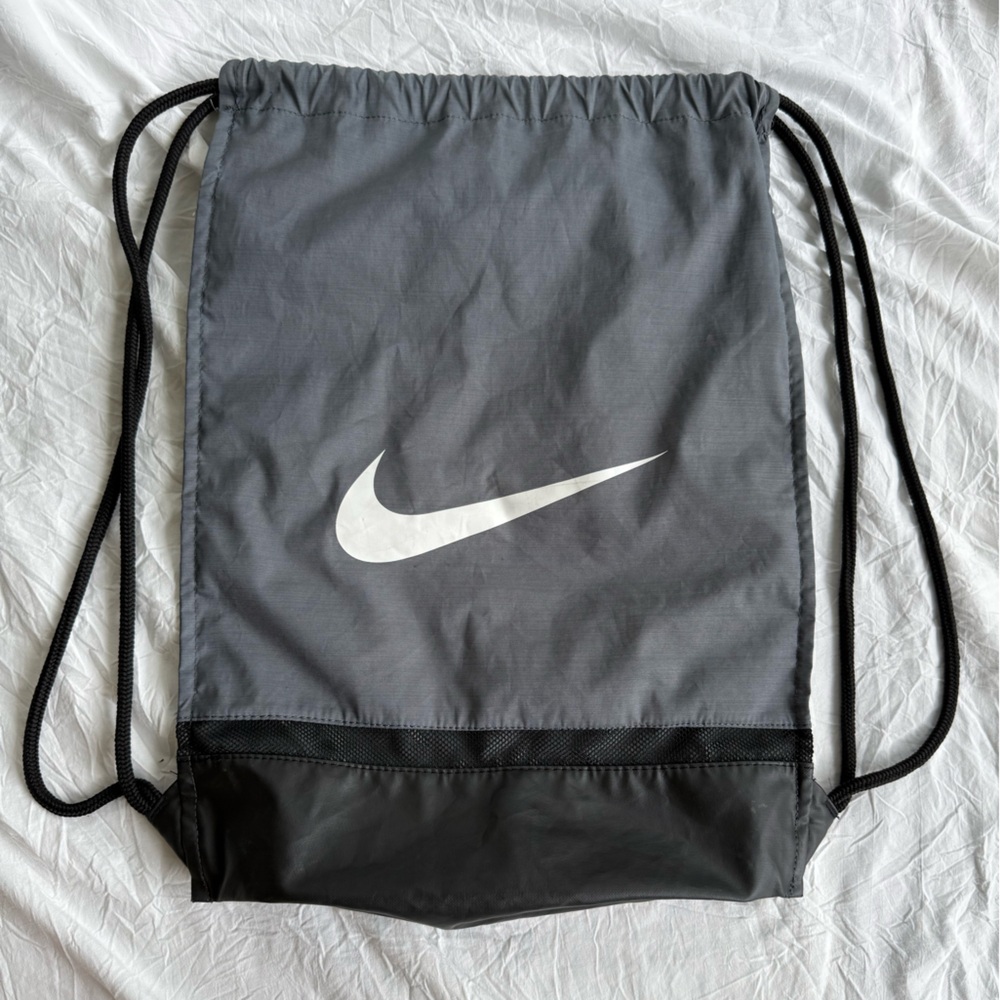 Nike Black and Gray Drawstring Backpack